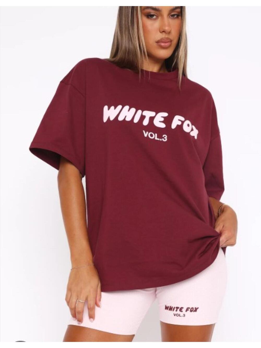 White Fox Boutique Offstage Oversized T "Red Velvet" Sz M/L